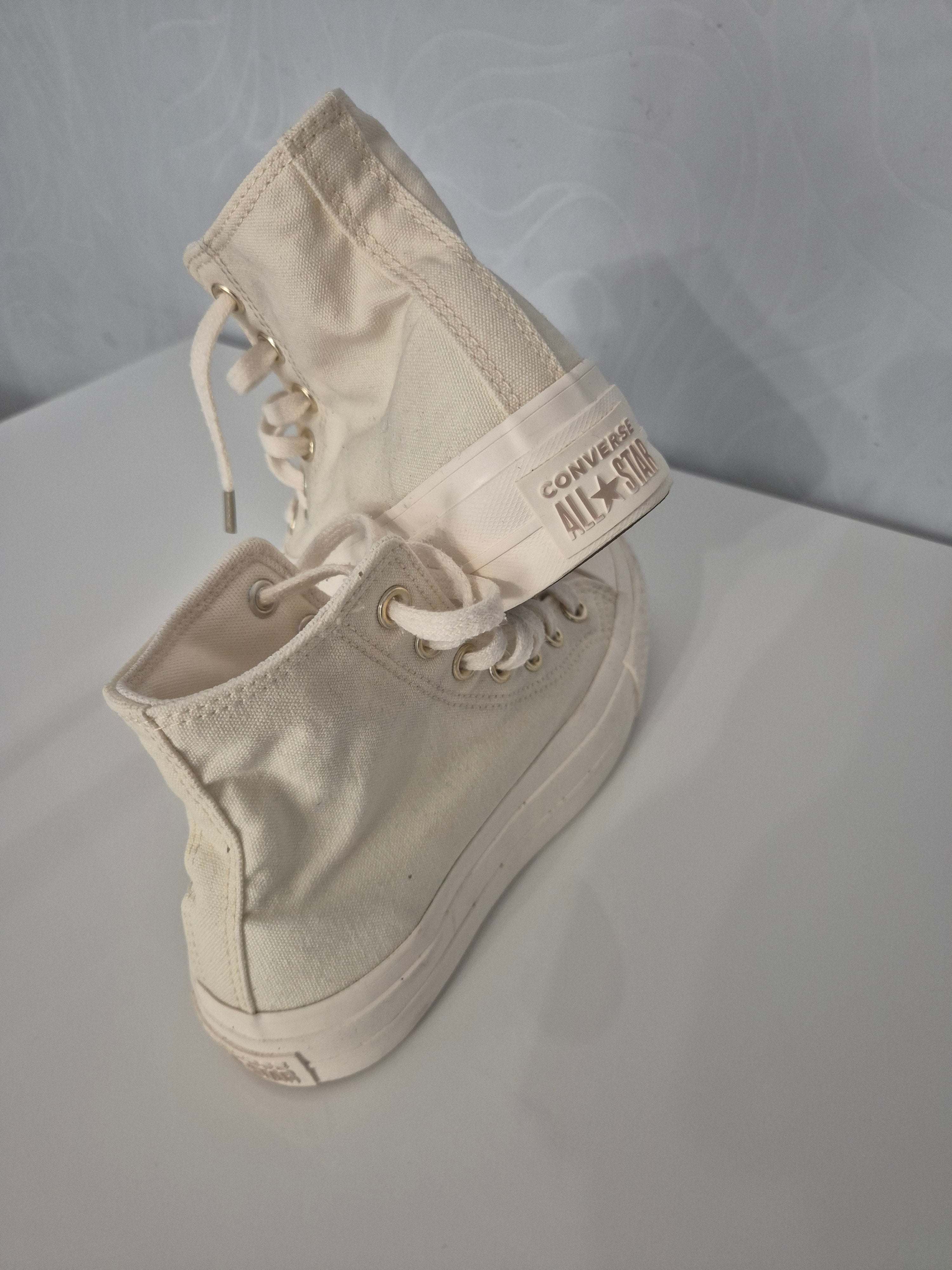 Converse Gr.35