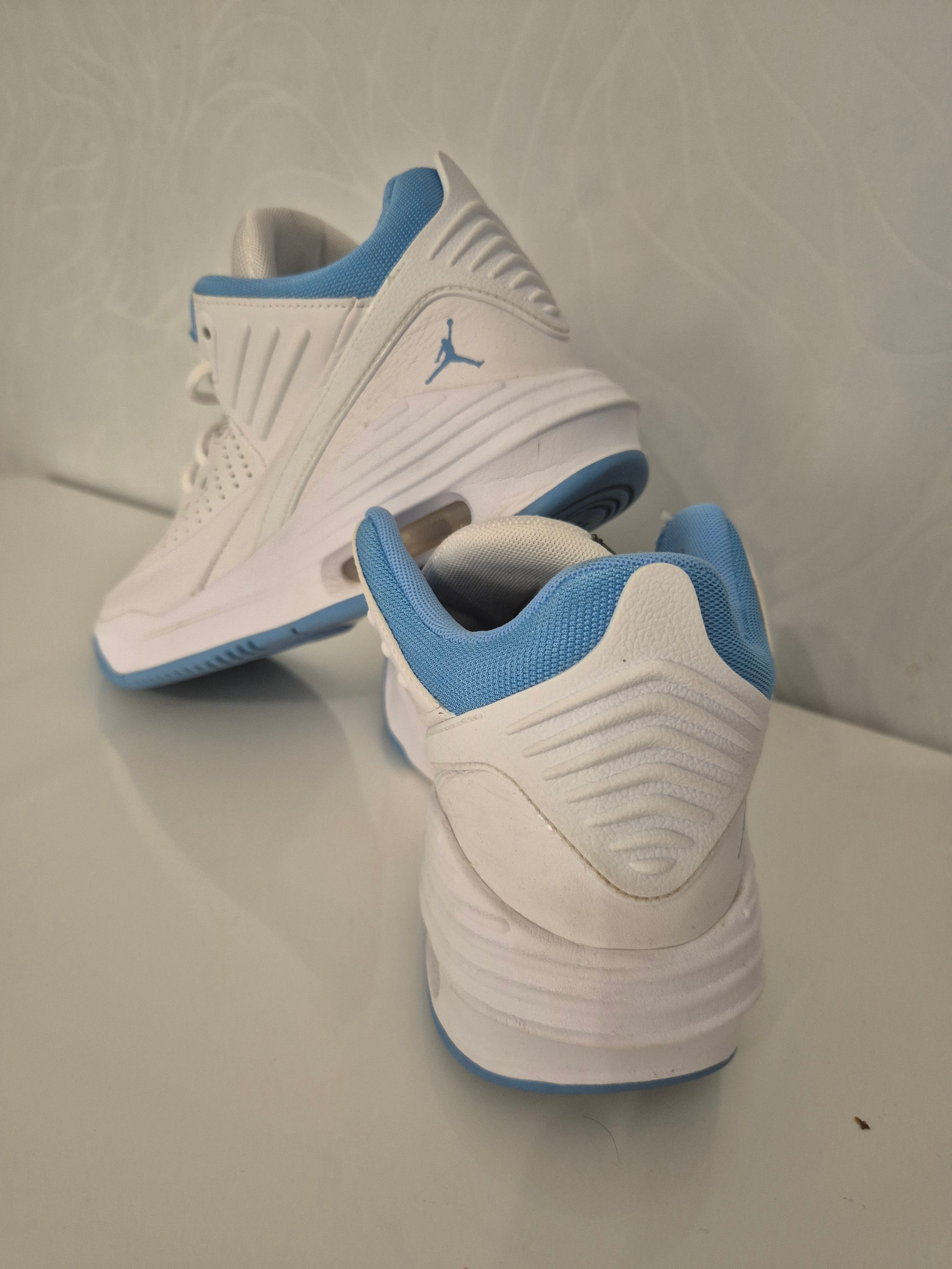 Jordan Sneaker Gr.40,5