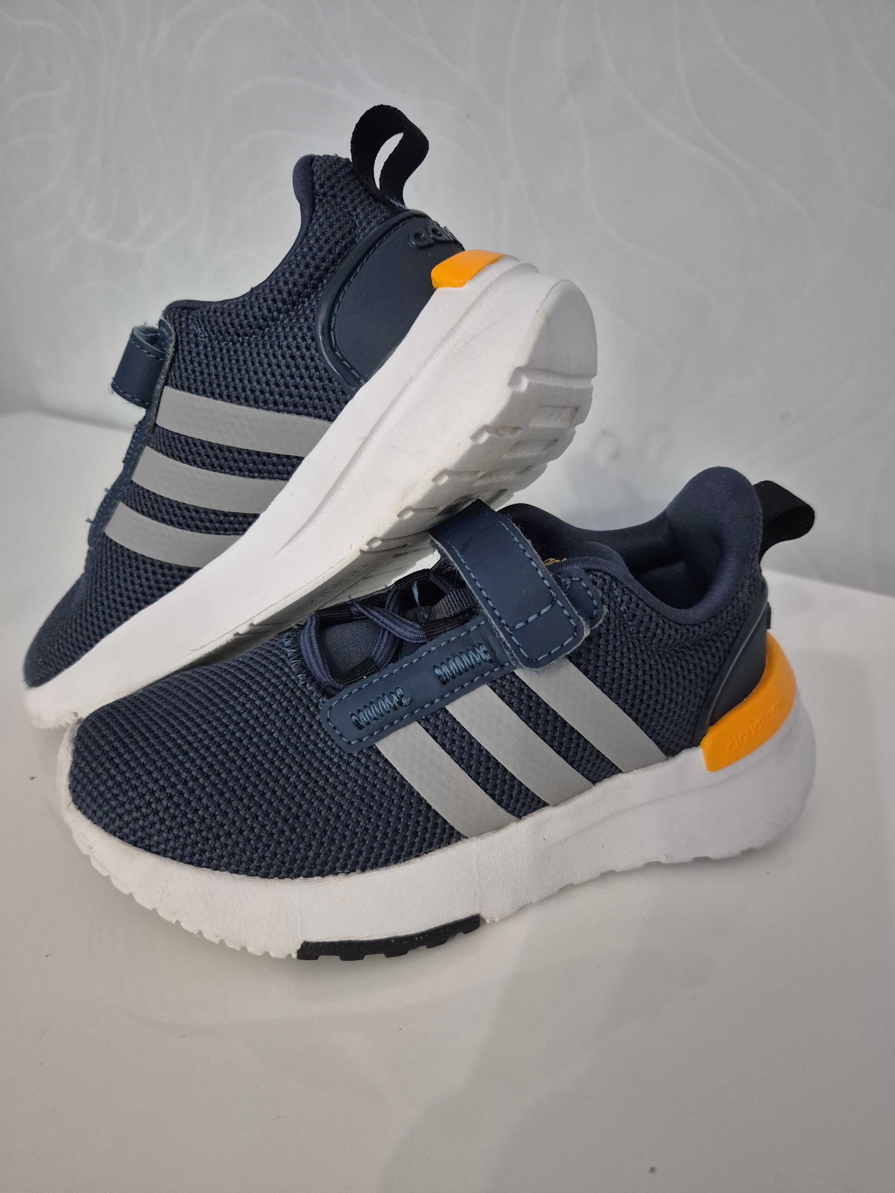 Kinder Adidas Racer  Gr.28